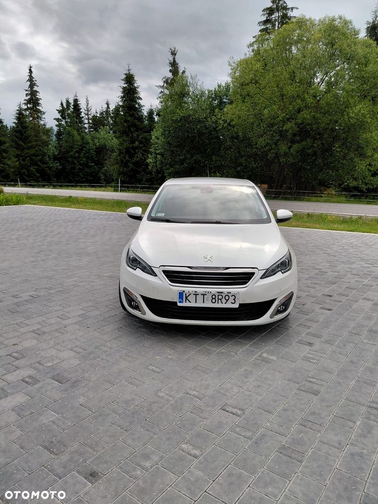 Peugeot 308 1.2 PureTech Allure S&S - 11