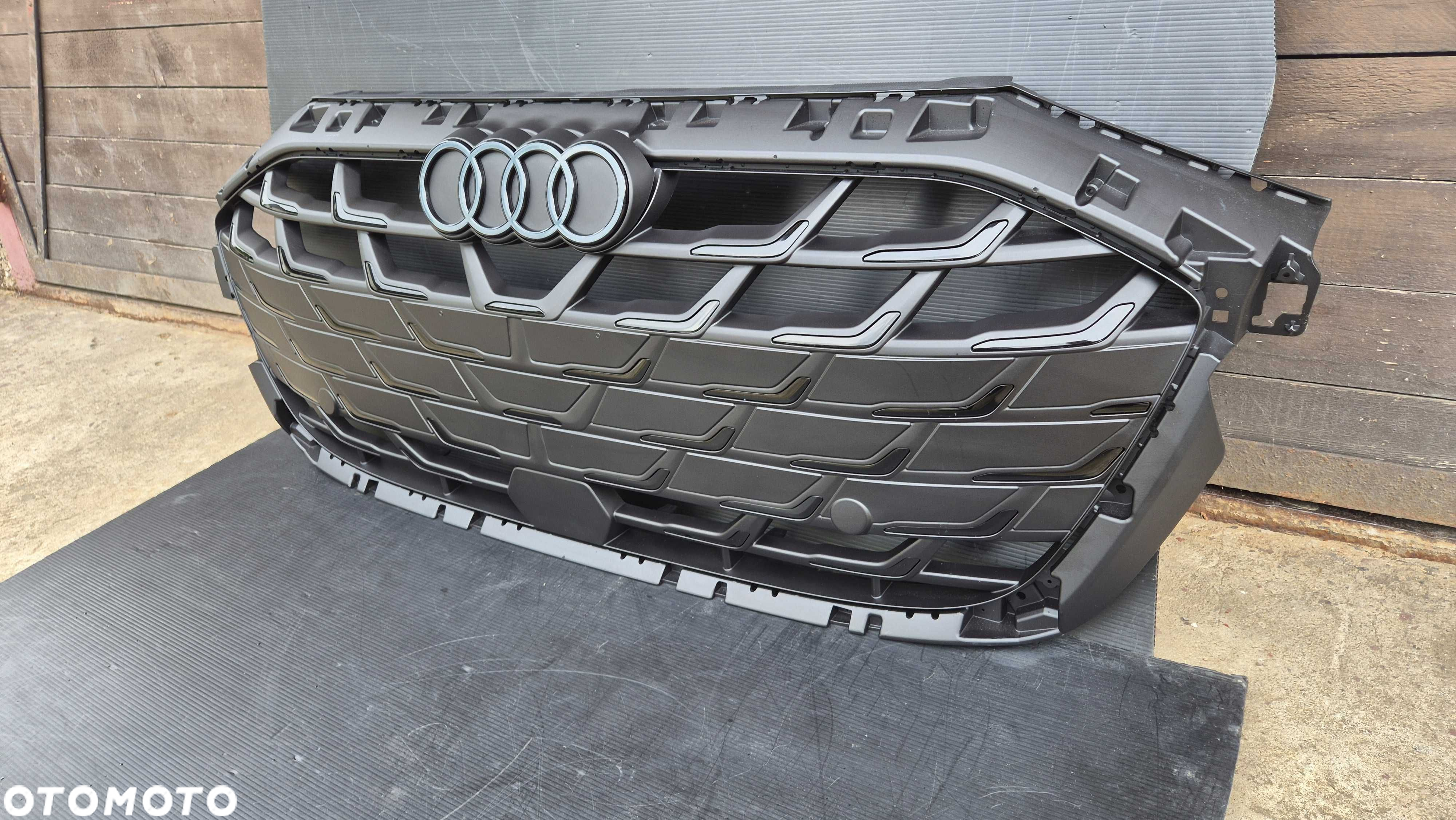 Atrapa chłodnicy GRILL Audi A3 8Y LIFT 24- S-LINE OE 8Y0 BLACK NOWY - 3
