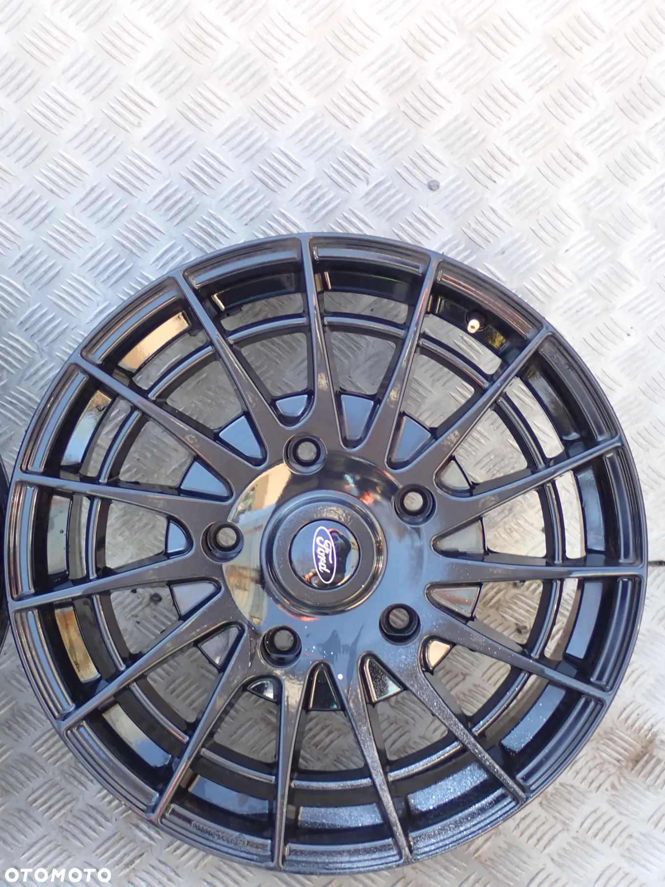 FELGA ALUMINIOWA FORD TRANSIT CUSTOM 7,5JX18  ET 50  5X160  1281781875   DOSTĘPNE 3 SZTUKI - 2