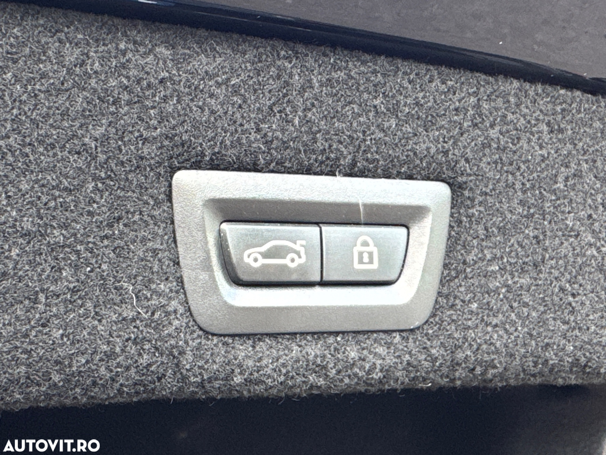 BMW Seria 7 740d xDrive - 24