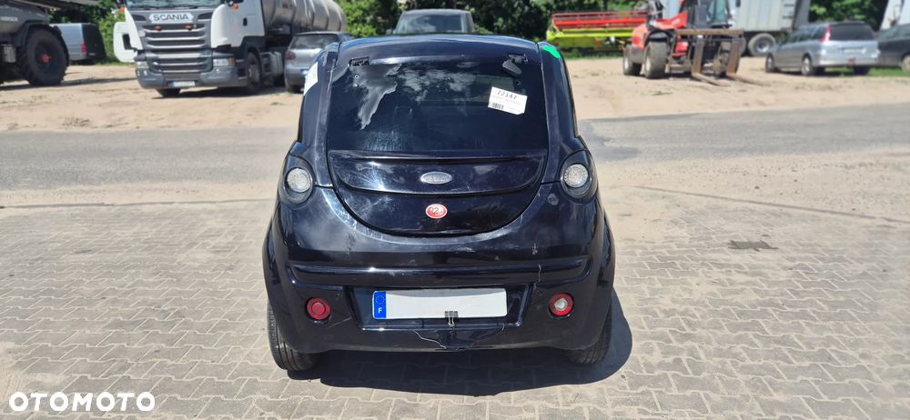 Microcar DUE - 7