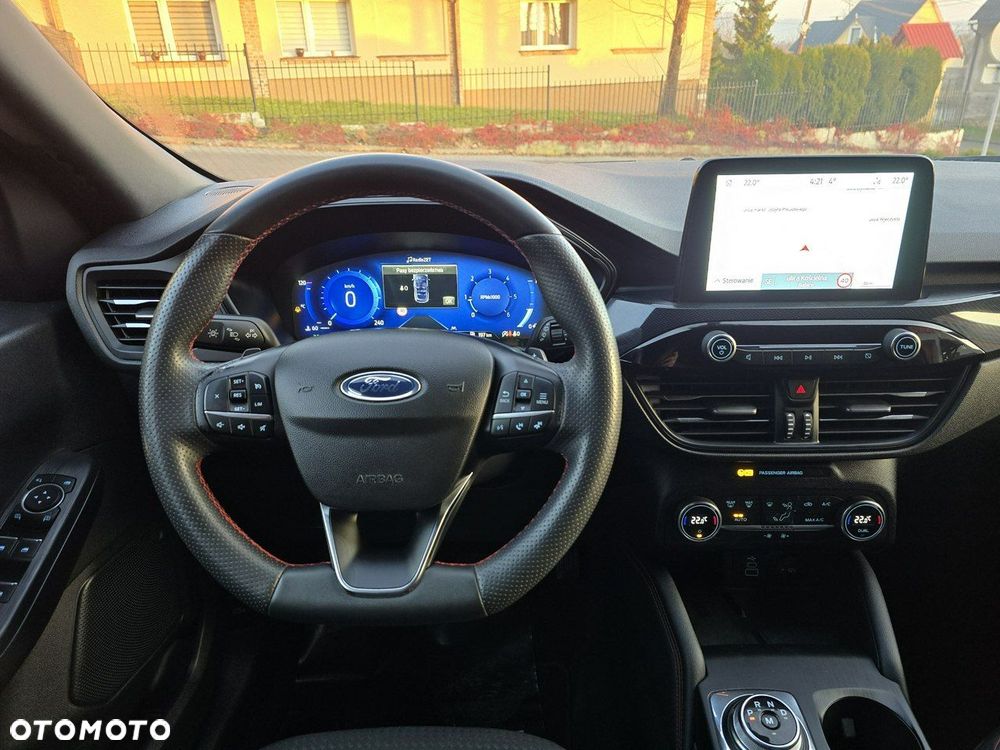 Ford Kuga 2.0 EcoBlue 4x4 ST-LINE - 25