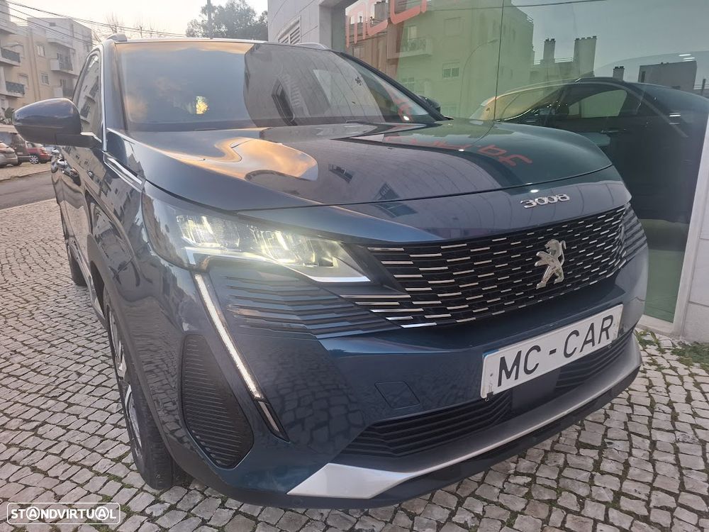 Peugeot 3008 1.6 Hybrid Allure e-EAT8 - 56