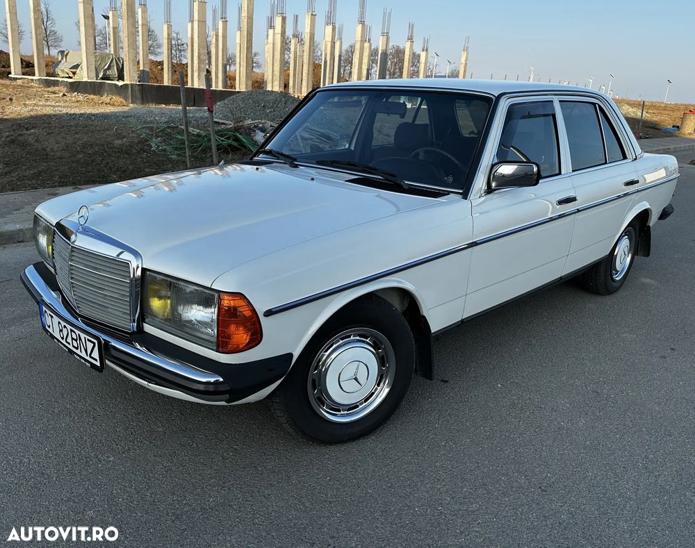 Mercedes-Benz W123 - 2