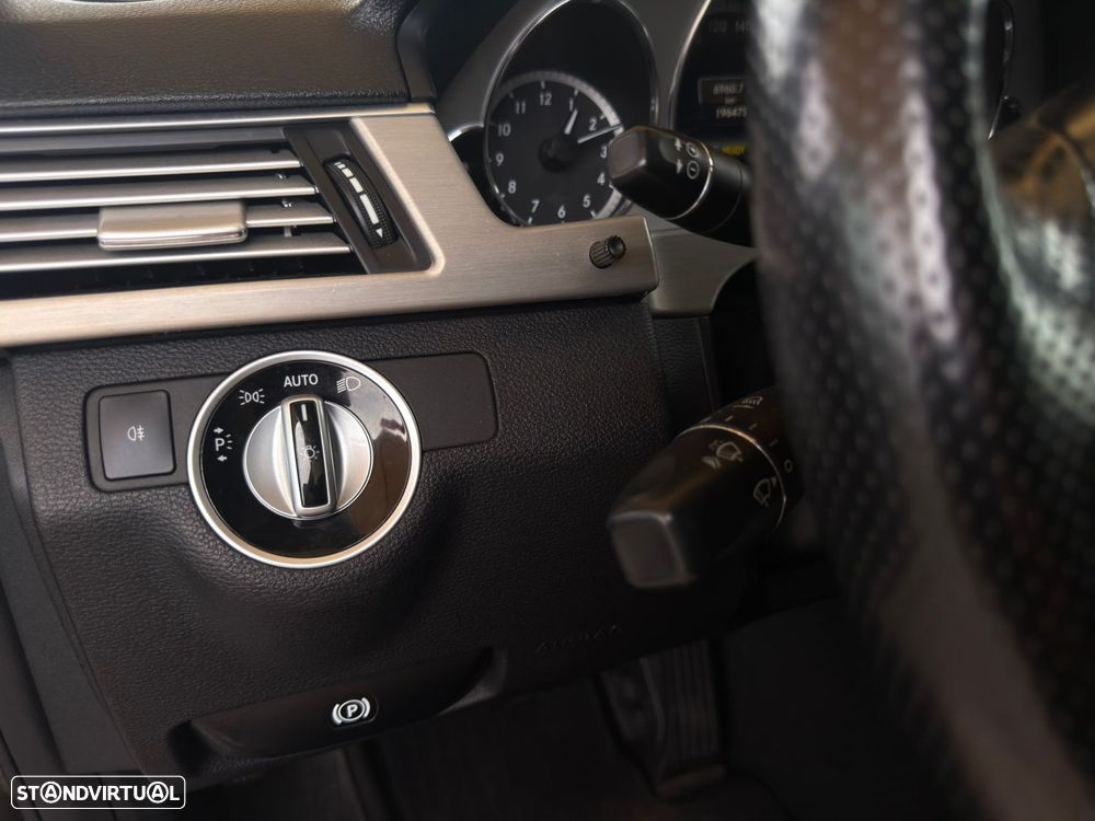 Mercedes-Benz E 300 - 16