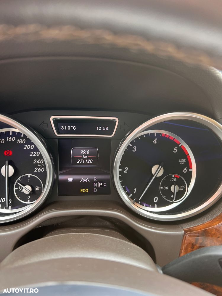 Mercedes-Benz ML 350 BlueTec 4MATIC Aut - 11