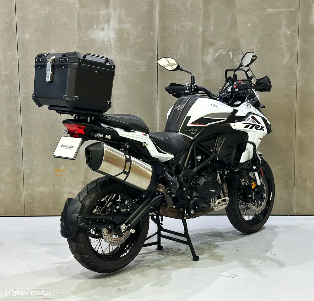 Benelli TRK 502 X - 11