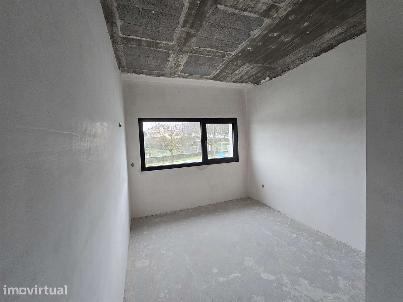 Apartamento T2 em Mangualde - Grande imagem: 2/12