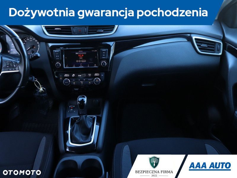Nissan Qashqai - 10