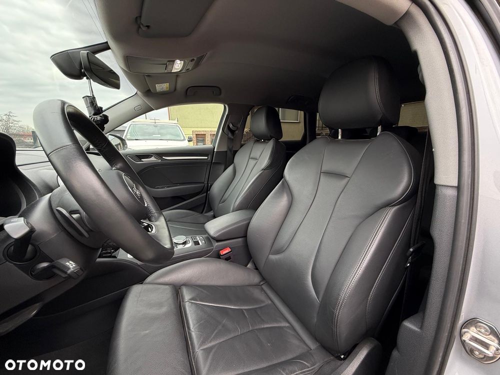 Audi A3 Sportback - 16
