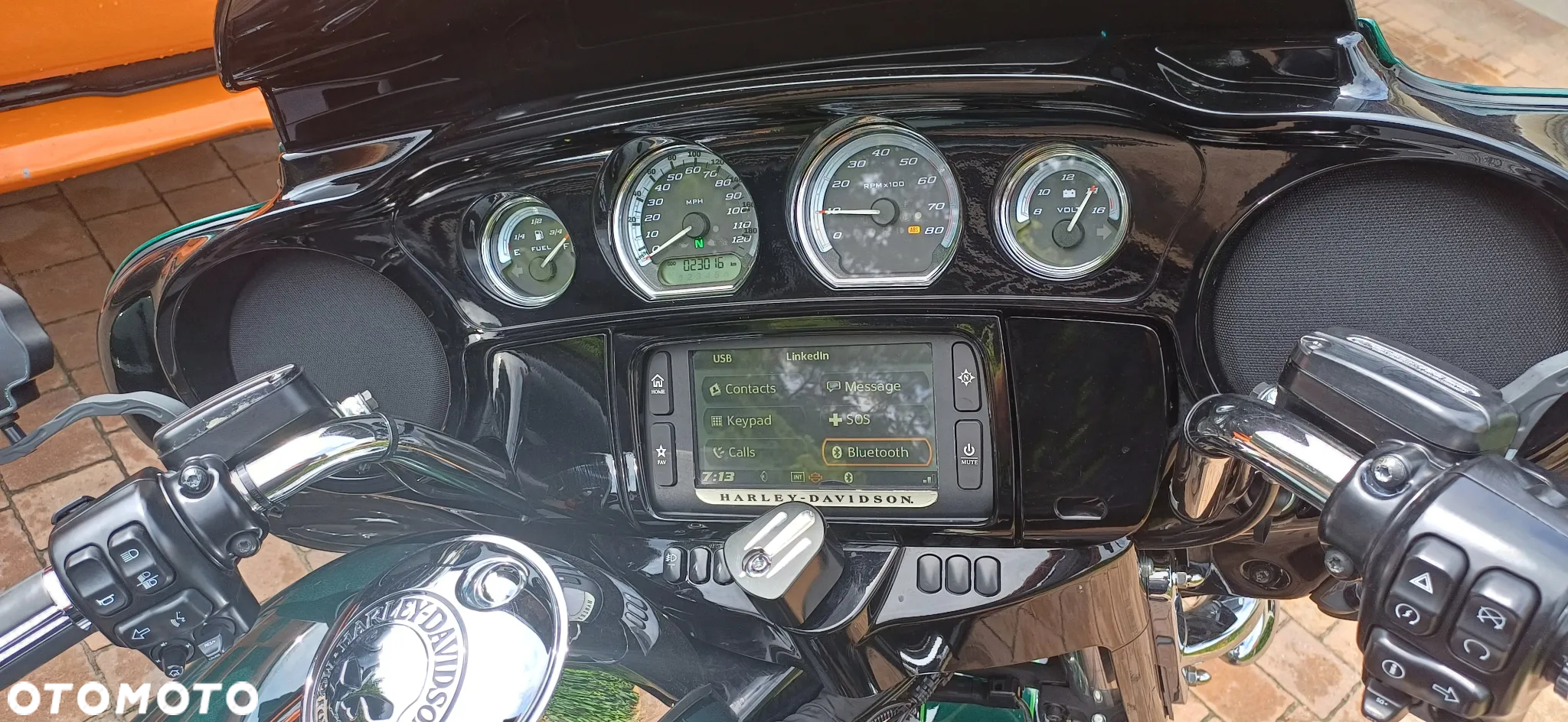 Harley-Davidson FLHTCU Ultra - 16