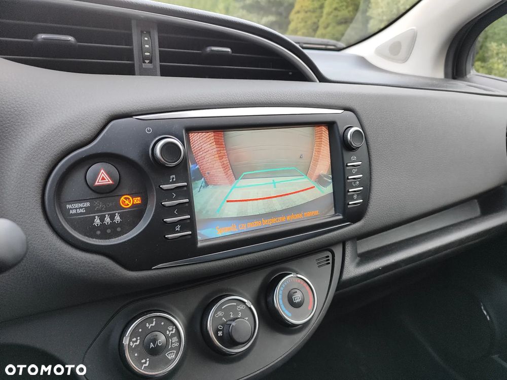 Toyota Yaris 1.5 Life - 14
