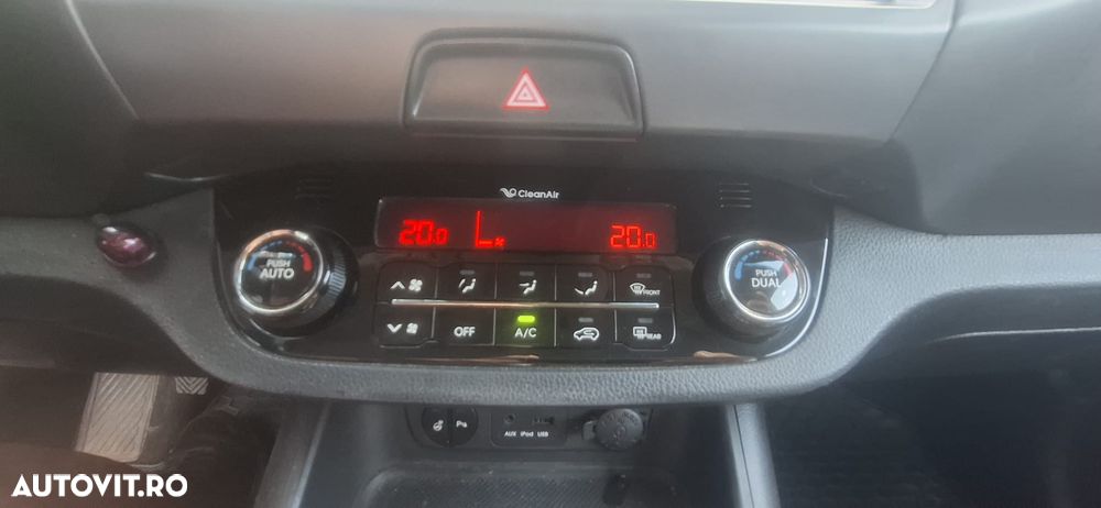 Kia Sportage 2.0 DSL MT 4x4 STYLE - 20
