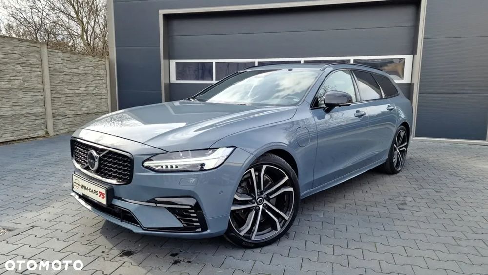 Volvo V90 T8 AWD Plug-In Hybrid R-Design - 4