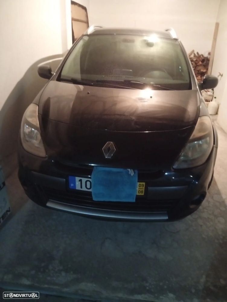 Renault Clio Sport Tourer - 1