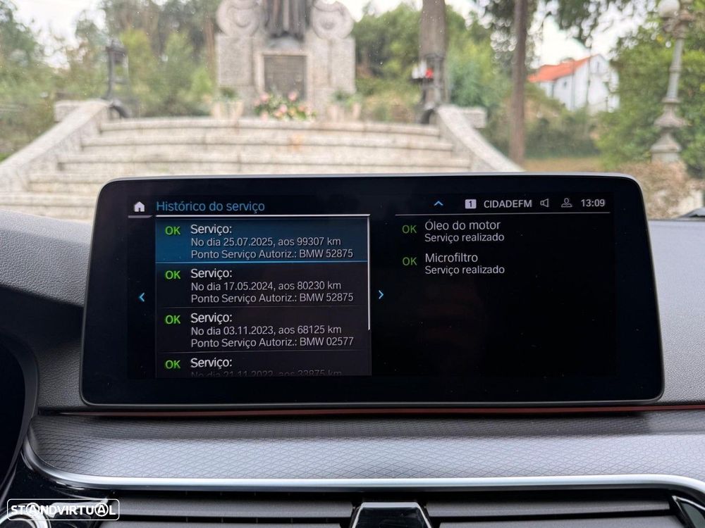 BMW 530 e Pack Desportivo M - 20