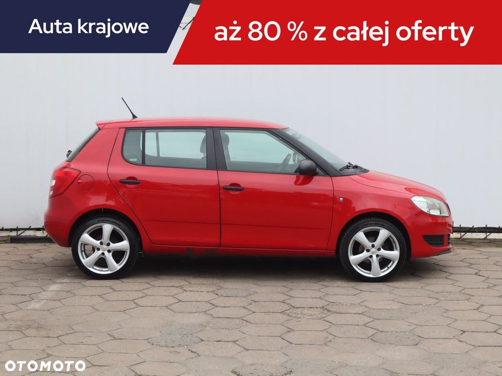 Skoda Fabia - 8
