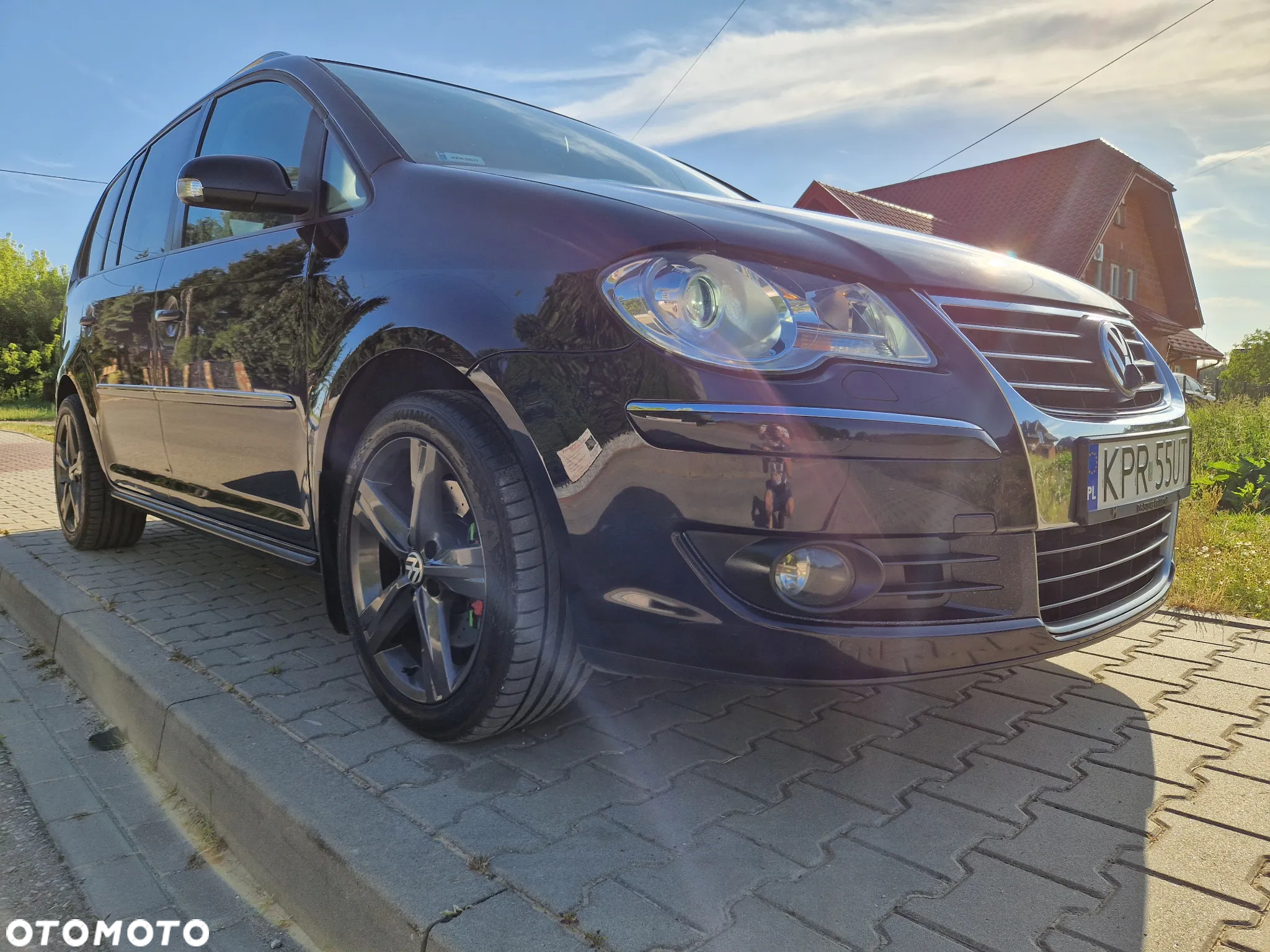 Volkswagen Touran 2.0 TDI DPF Highline DSG - 10