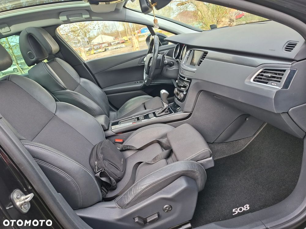 Peugeot 508 RXH BlueHDi 180 EAT6 Stop&Start - 17