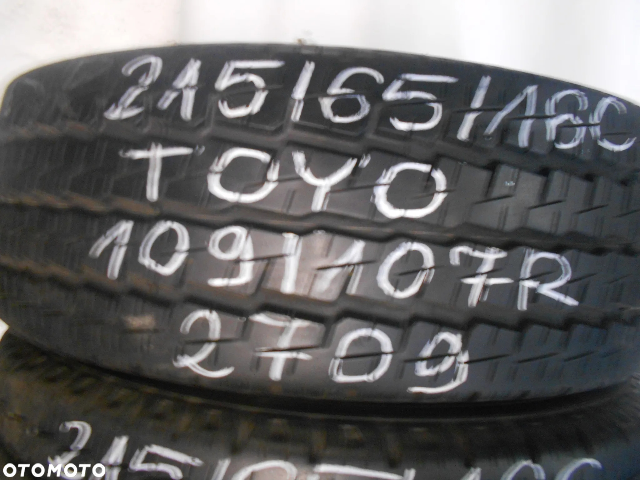 OPONY 215/65R16C TOYO H08 DOT 2709 9MM - 2