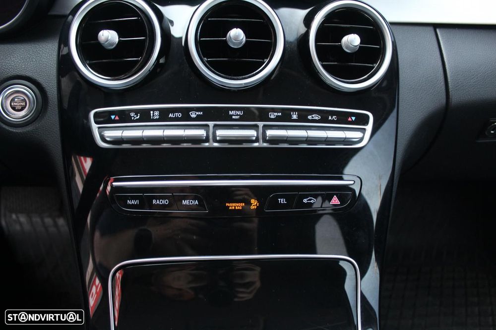 Mercedes-Benz C 300 de Edition - 16