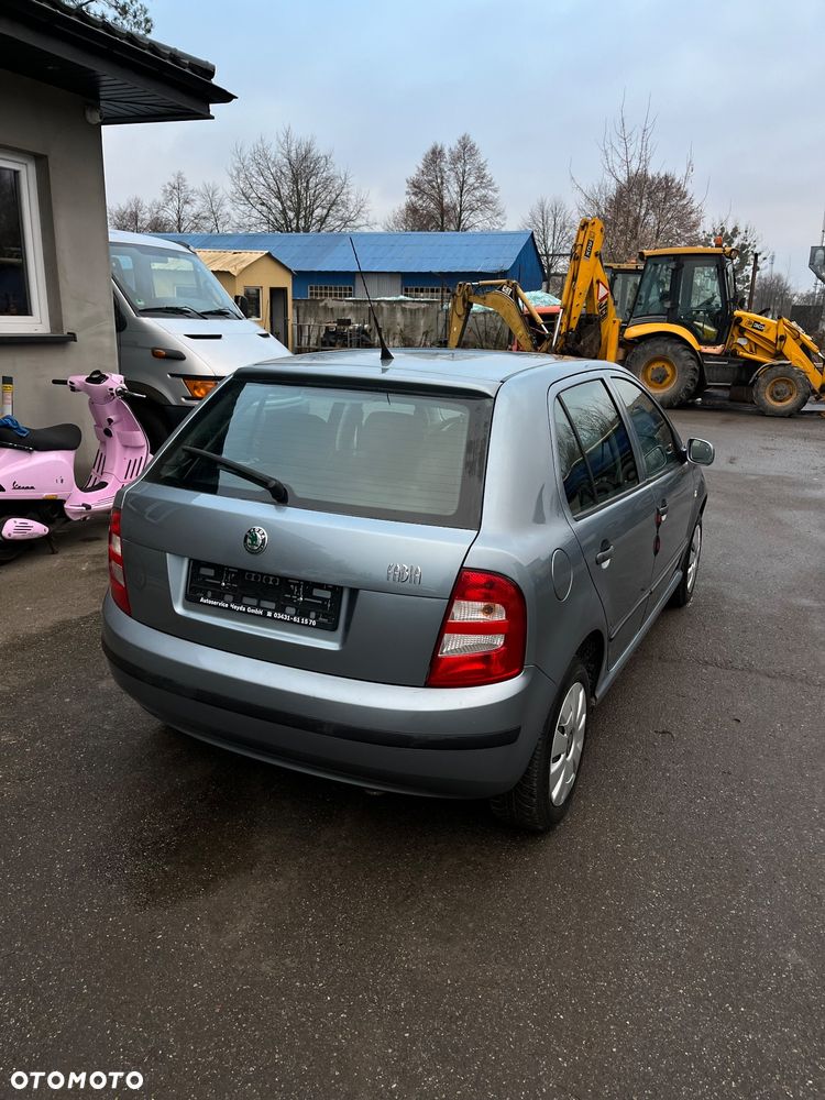 Skoda Fabia 1.4 16V Excellent - 6