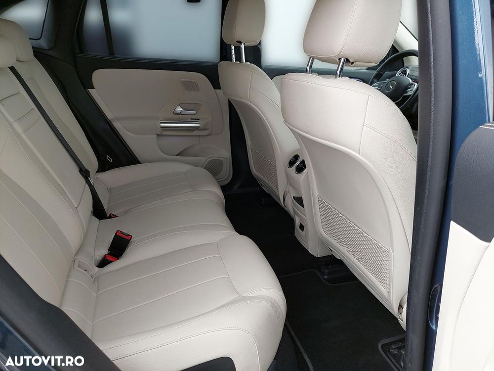 Mercedes-Benz EQA 250 - 15