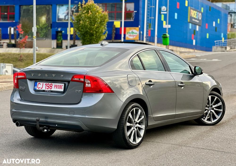 Volvo S60 D2 Geartronic Momentum - 3