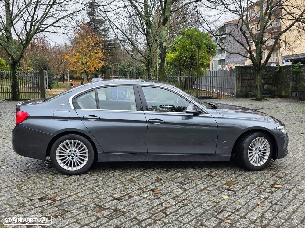 BMW 330 e iPerformance Line Luxury - 6