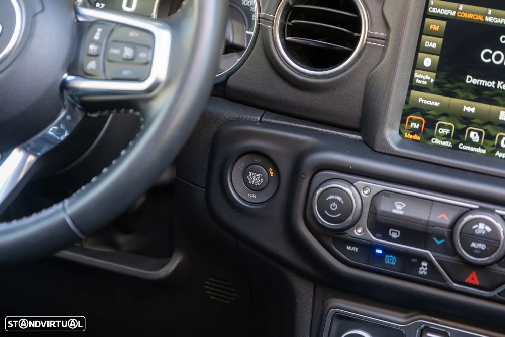 Jeep Wrangler 2.0 TG 4xe Sahara — fotografia 21