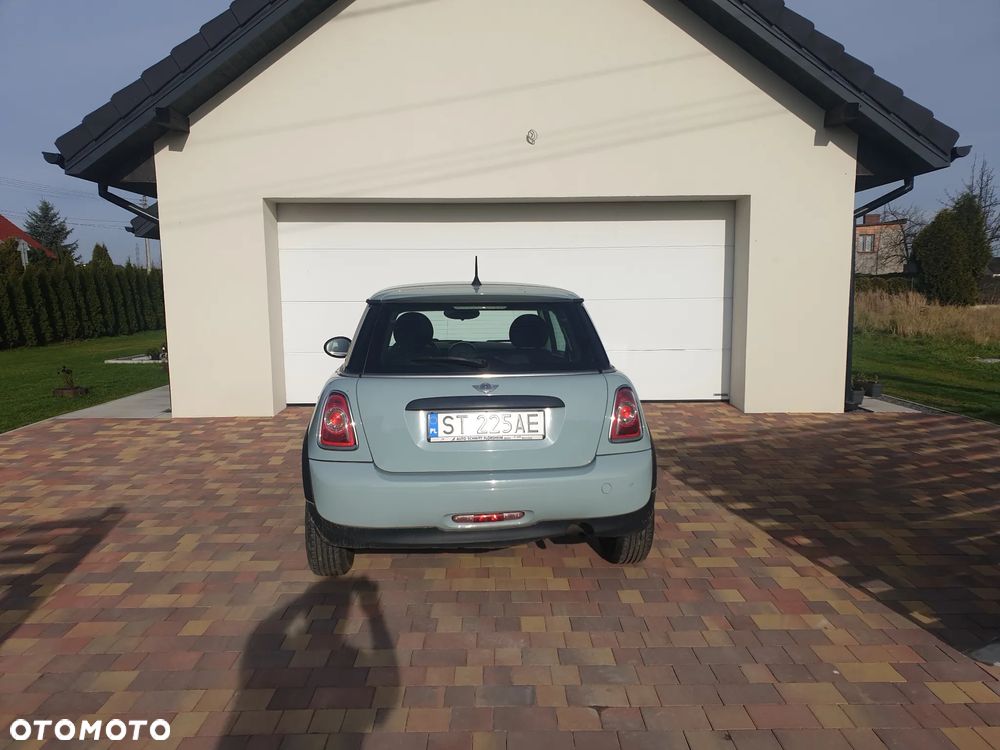 MINI ONE Standard - 4
