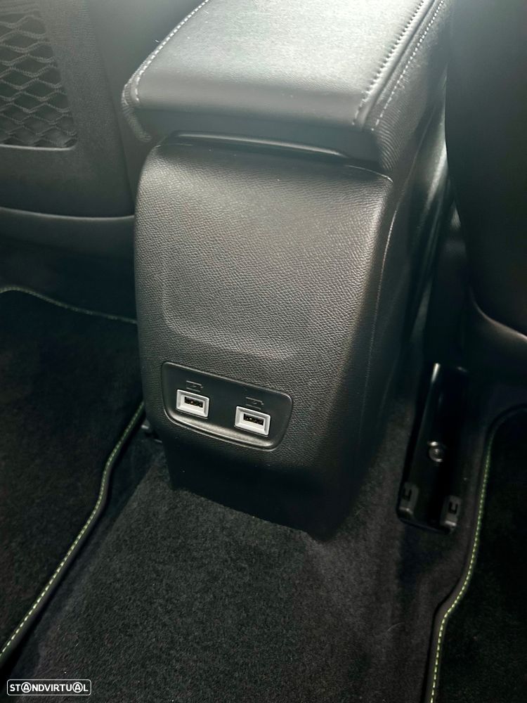 Peugeot 2008 1.2 PureTech GT Line - 23