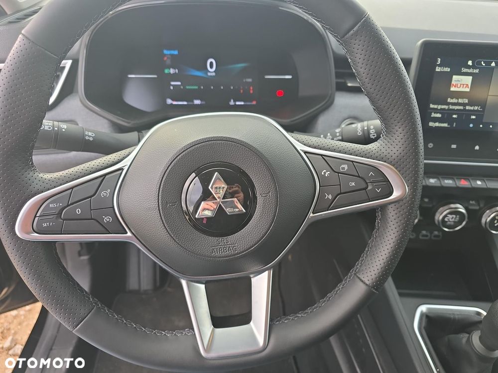 Mitsubishi Colt 1.0T Invite Style Cold - 18