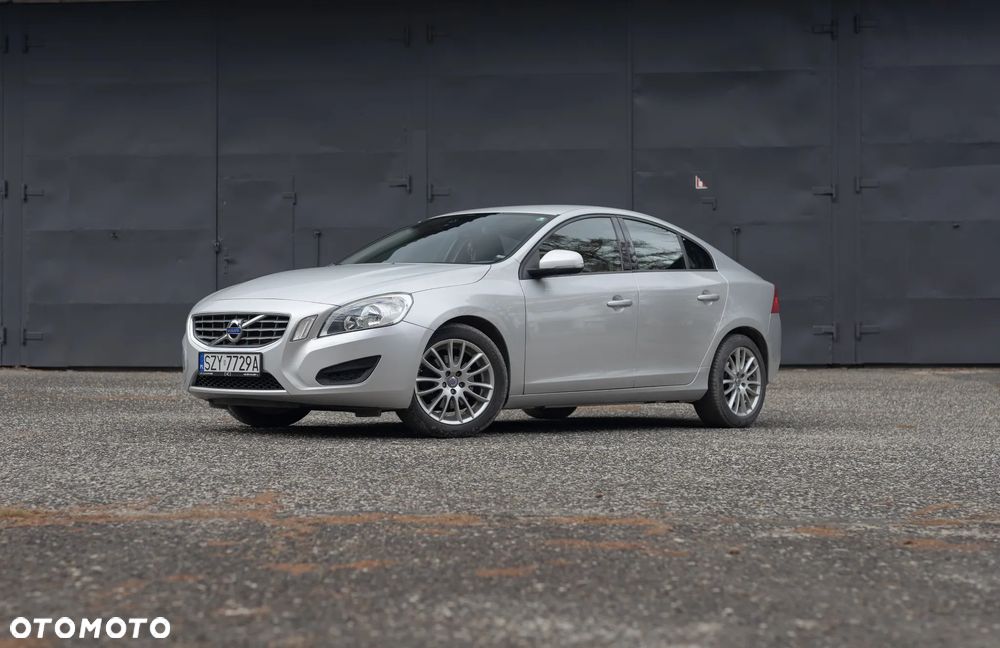Volvo S60 - 8