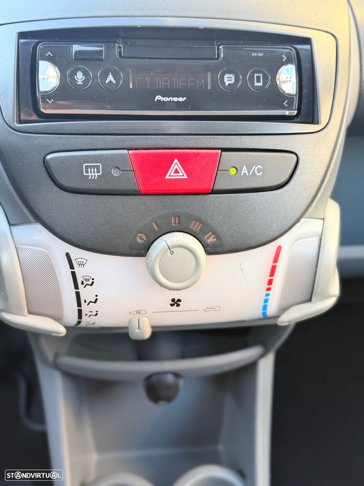 Toyota Aygo 1.0 Plus Sport Pack MM - 14