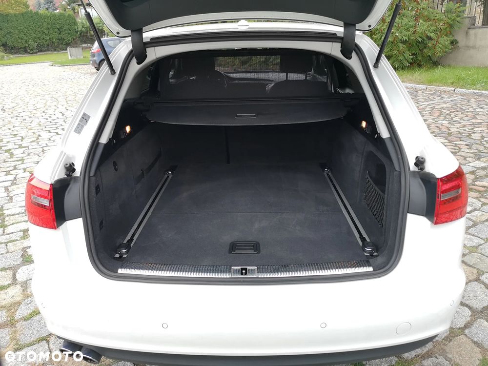 Audi A6 Avant - 25