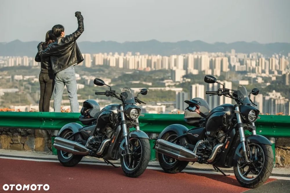 Hyosung GV - 12