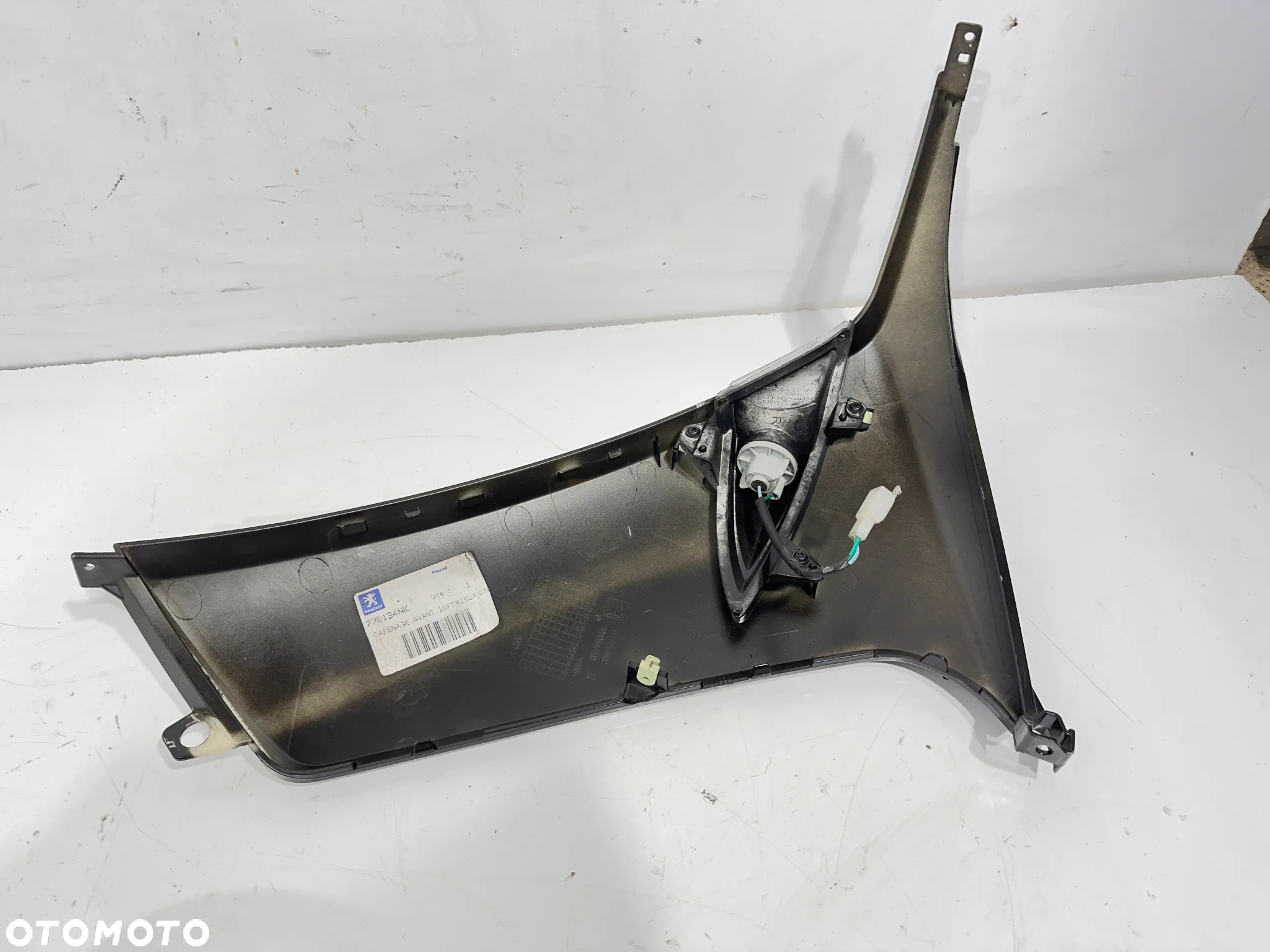 Boczek czacha dolna P Peugeot CityStar 125   12-19r - 5