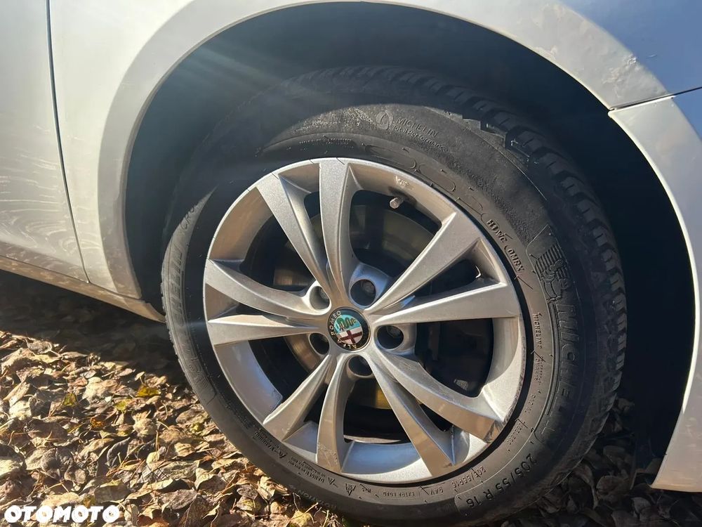 Alfa Romeo Giulietta - 8