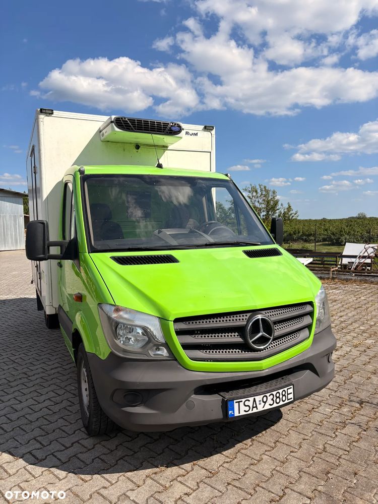 Mercedes-Benz Sprinter - 2