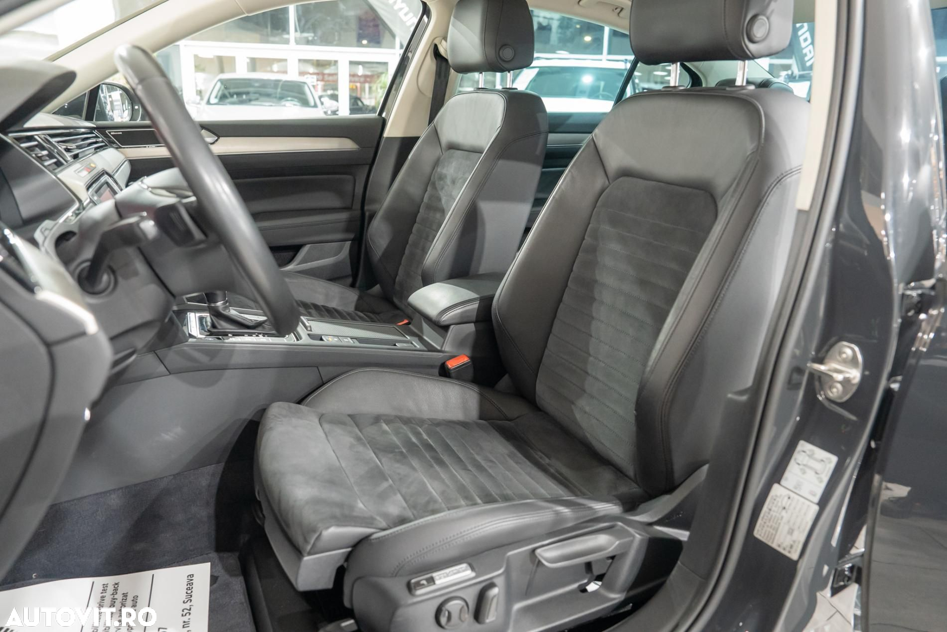 Volkswagen Passat 2.0 TDI SCR (BlueMotion Tech) 4Motion D Highline - 6