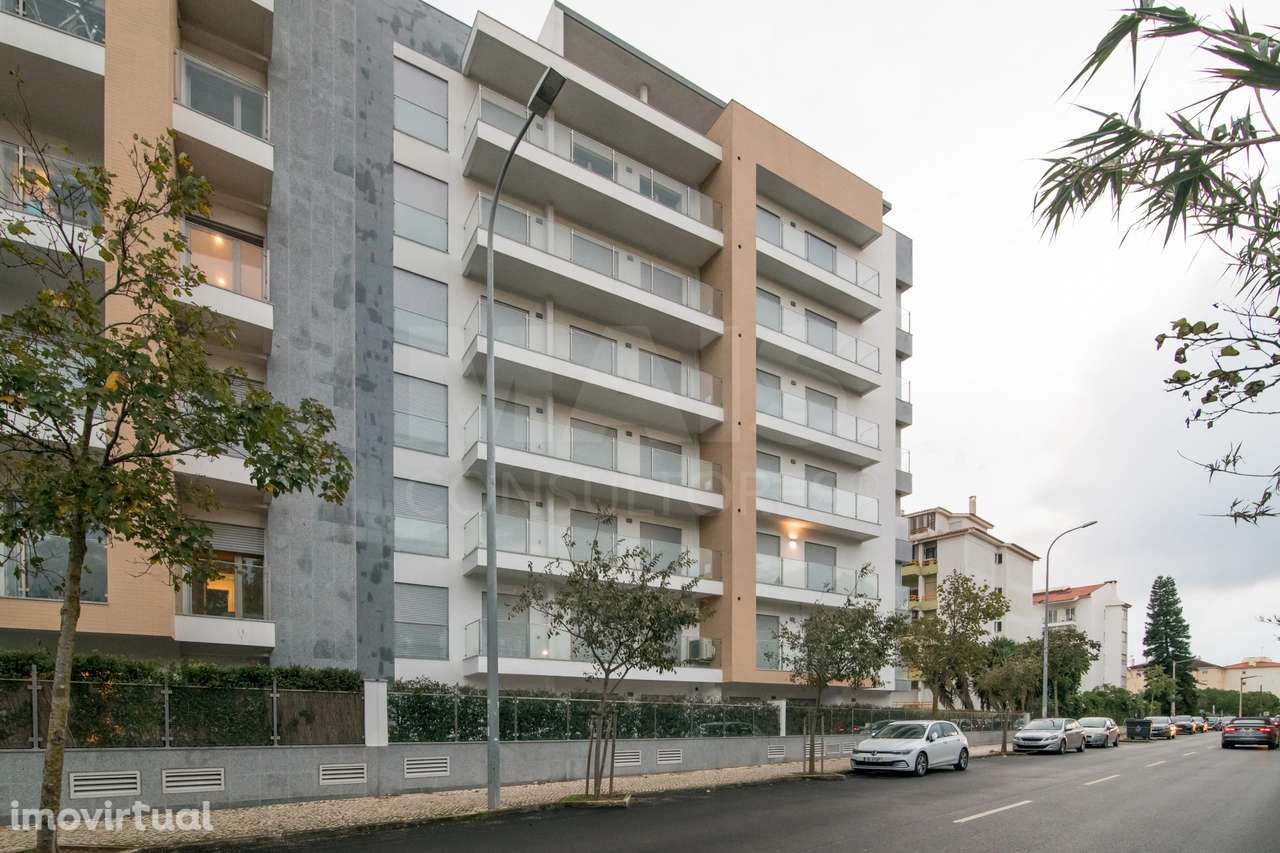 T3 com Terraço e vista mar na Praceta José Figueiredo Fonseca - Grande imagem: 2/42