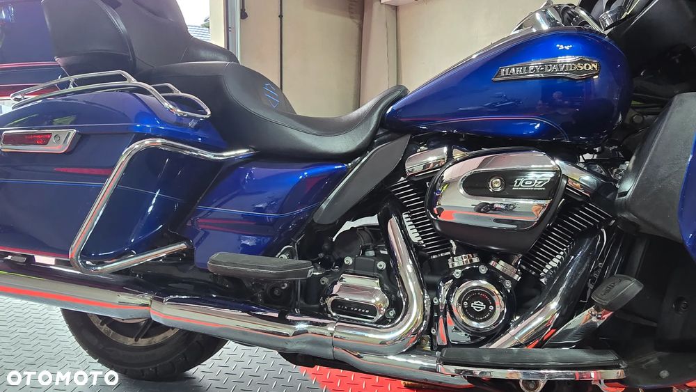 Harley-Davidson FLHTCU Ultra - 11