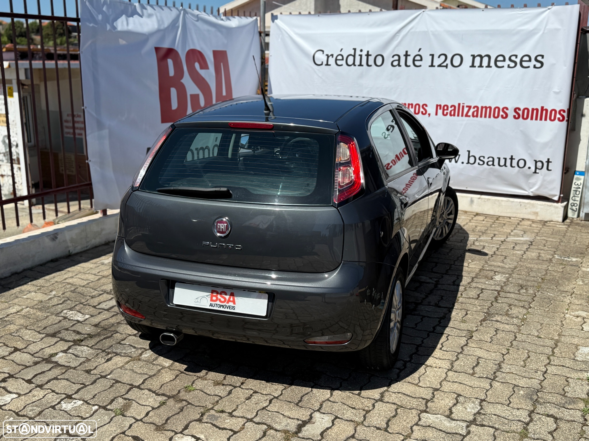 Fiat Punto 1.3 M-Jet Lounge S&S - 10