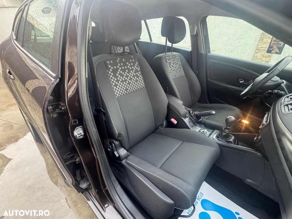 Renault Megane ENERGY TCe 115 Start & Stop LIMITED - 8