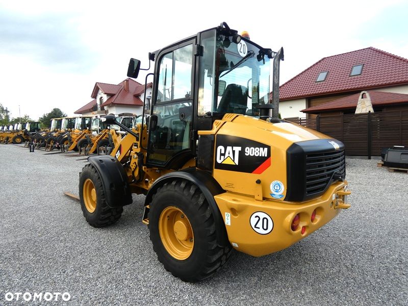 Caterpillar CAT 908M z Niemiec / Tylko 2.855mtg serwisowany / - 2