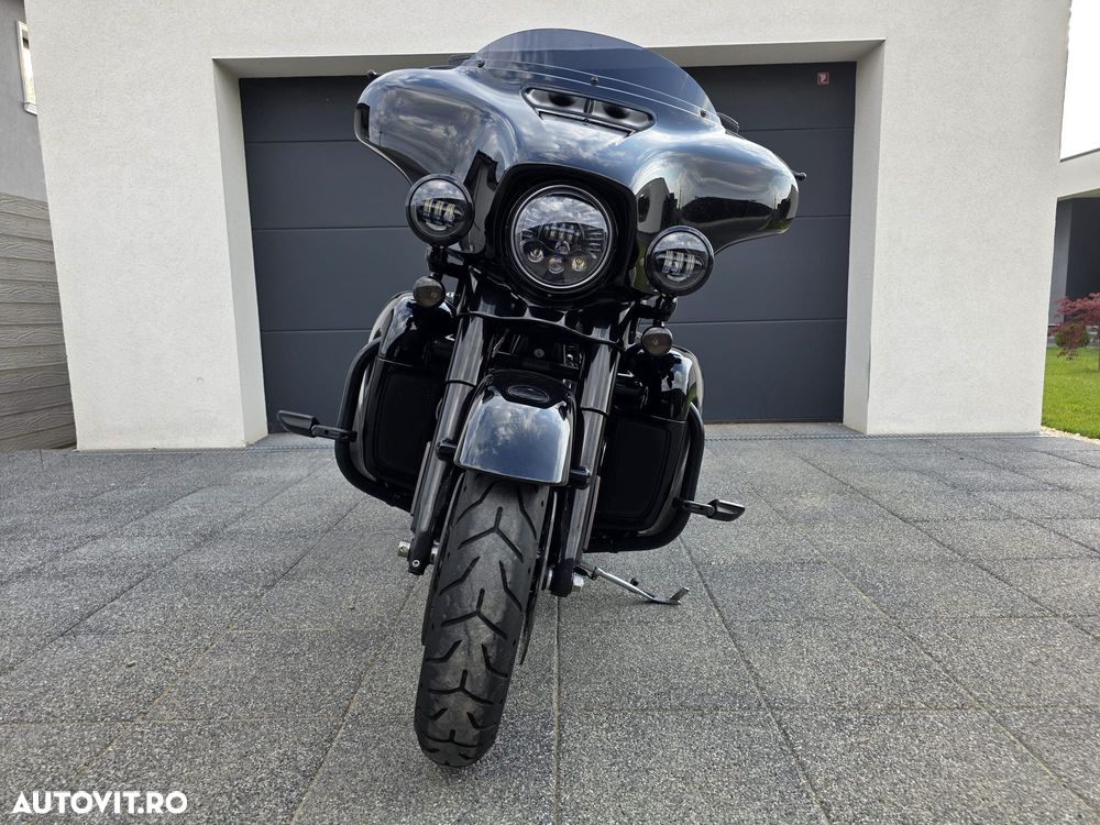 Harley-Davidson Street Glide Special - 1
