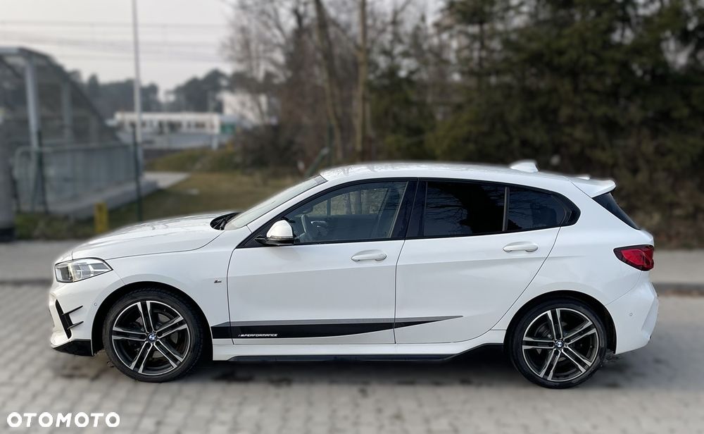 BMW Seria 1 118d M Sport Shadow - 11