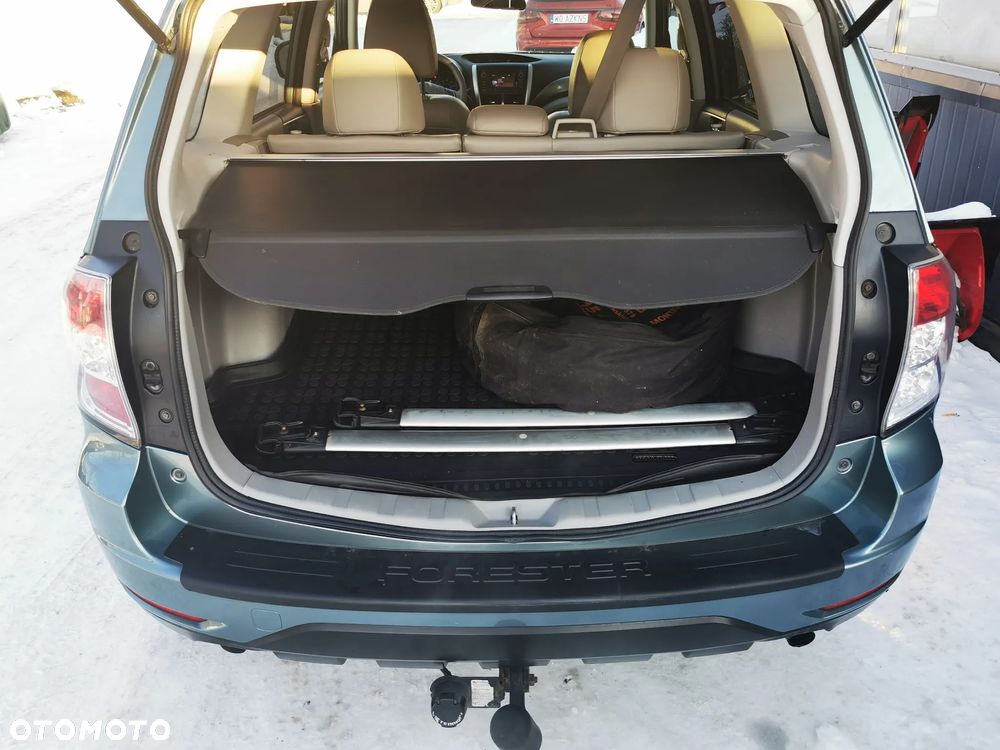 Subaru Forester 2.5 X Limited - 29