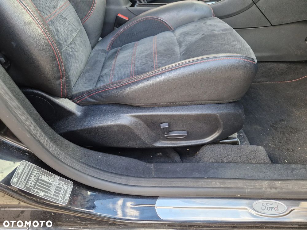 Ford Mondeo 2.2 TDCi Titanium S - 25